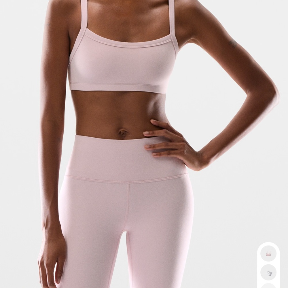 Aritzia TNA workout set